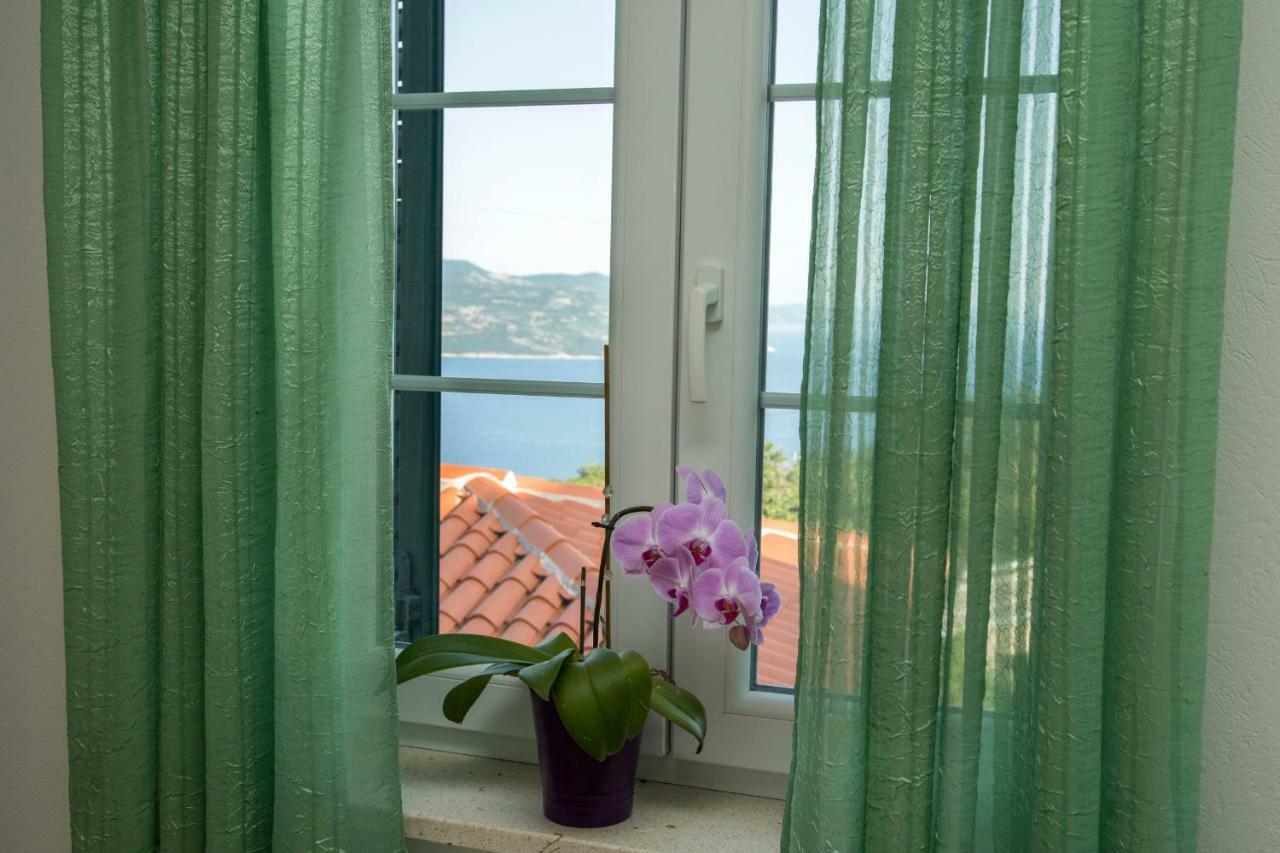 Brseč Apartments Tinka מראה חיצוני תמונה